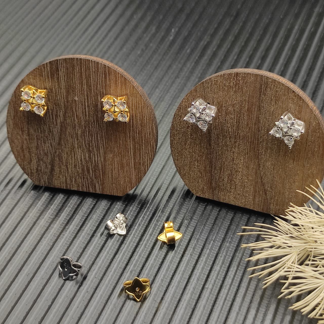 David Yurman Atlas Stud Earrings